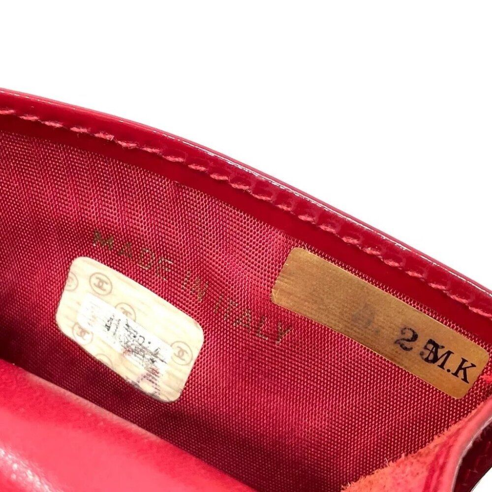 CHANEL Chain Pochette Pouch Shoulder Bag Patent Leather Red x GoldHardware - Picture 10 of 13